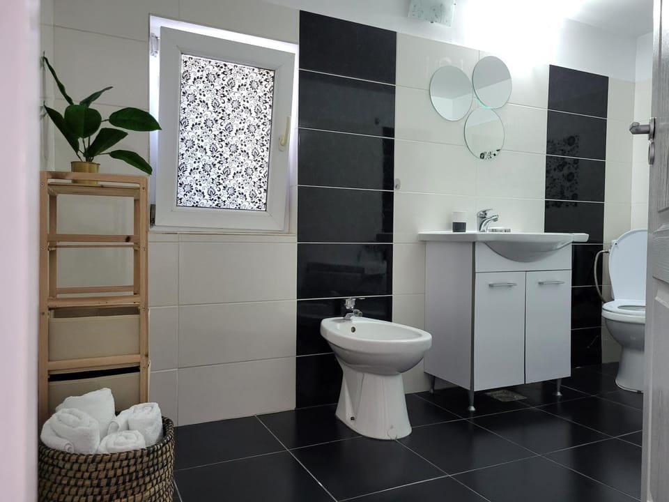 Alexandra House Vacation rental in Constanța County