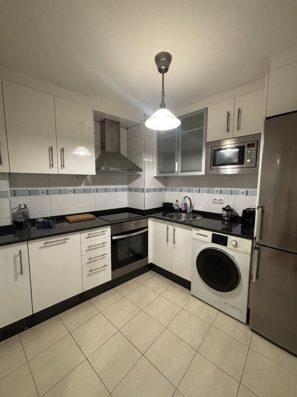 dishwasher, oven, pet friendly, stove, toaster, washing machine