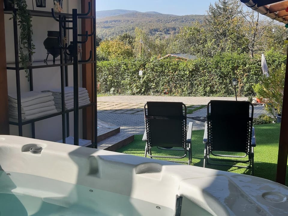 Milmár Wellness Vendégház Miskolctapolca Villa in Slovakia