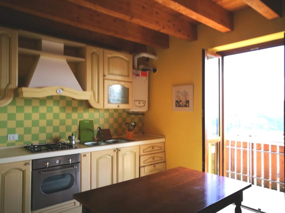 Botton D' Oro Apartment in Lombardy