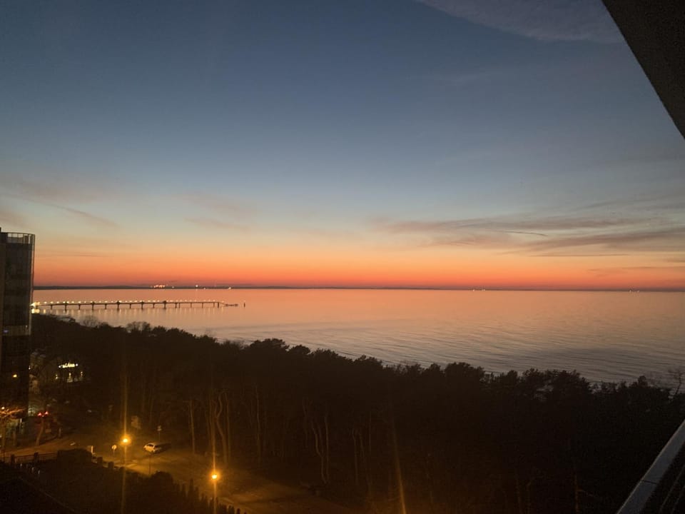 Traum Meerblick 1Reihe Strand Meerblick Balkon Misdroy Strand Seebrücke Zentrum nah Top LageHochbett 3 Pers Apartment in Miedzyzdroje