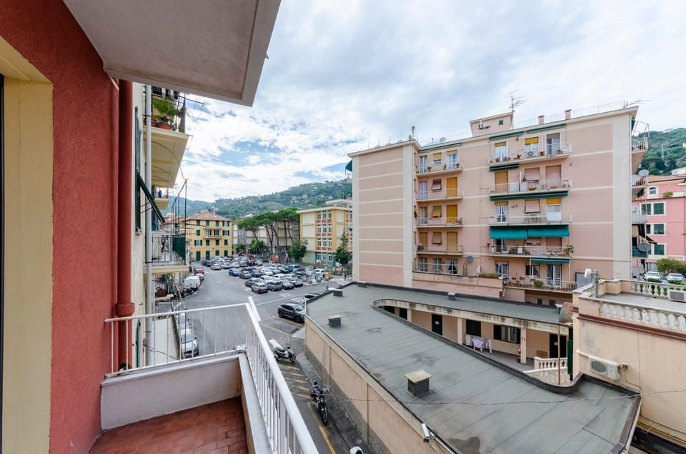 Balcony/Terrace, City view