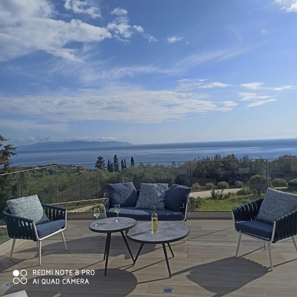 villa Shades of blue Villa in Cephalonia