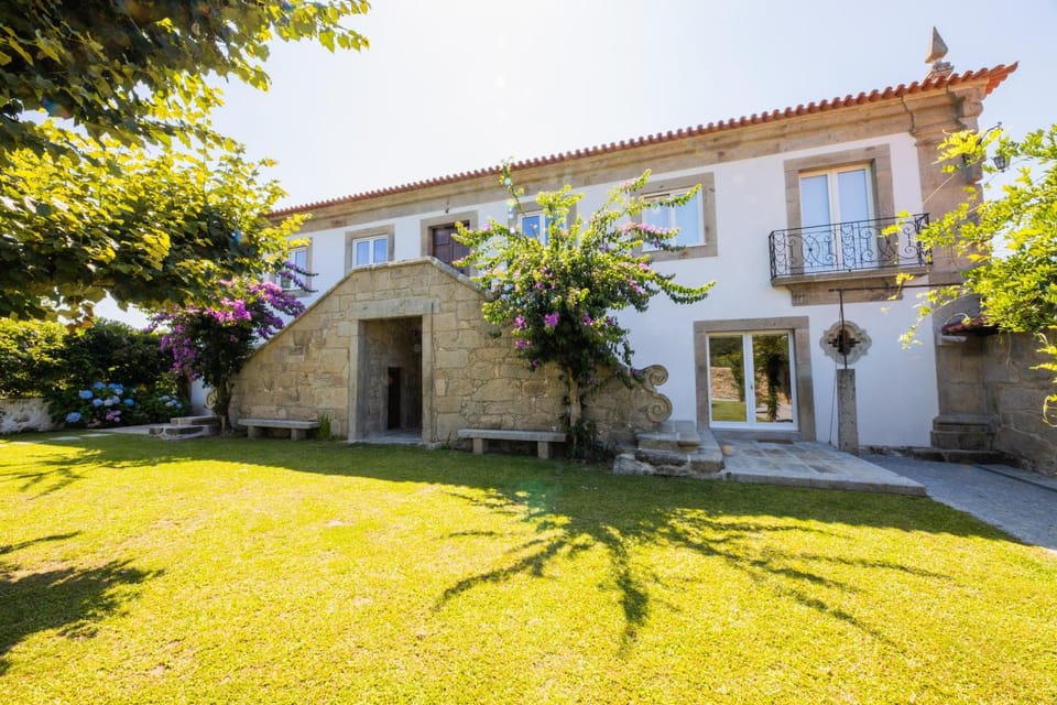 Property building, Spring, Day, Natural landscape, Garden, Garden view, Inner courtyard view