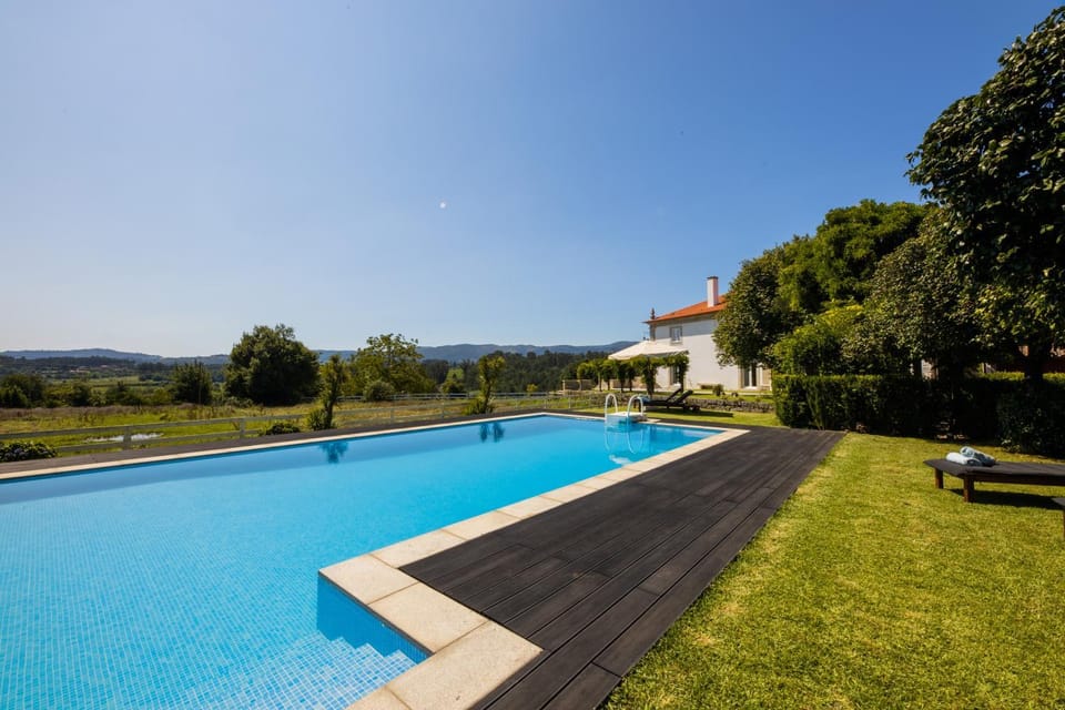 Spring, Day, Natural landscape, Garden, Garden view, Pool view, Swimming pool, sunbed