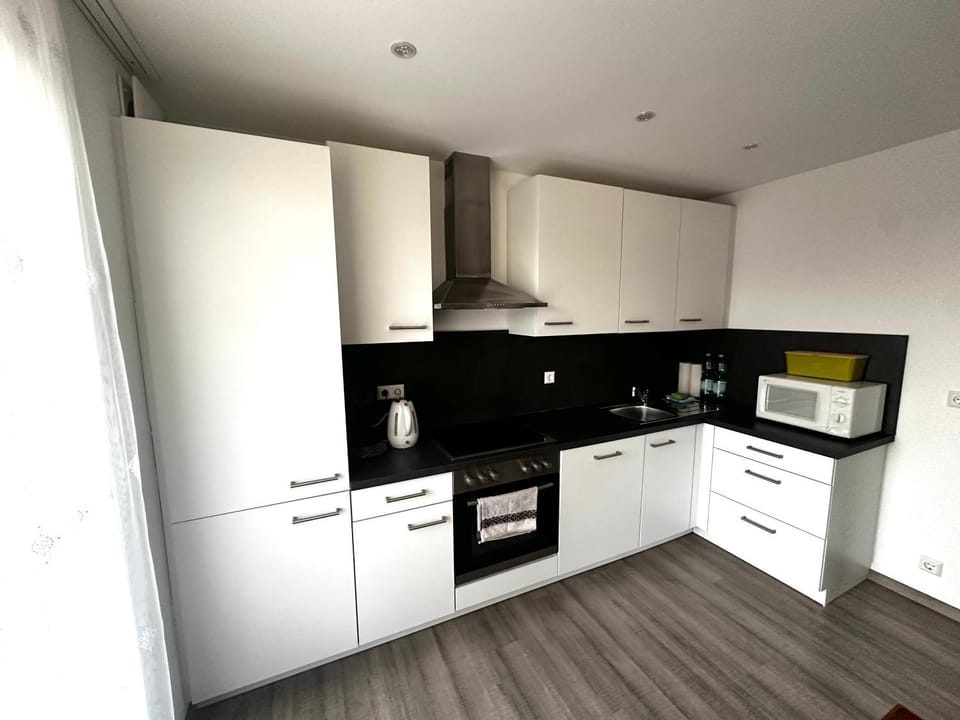 Kitchen or kitchenette, kitchen