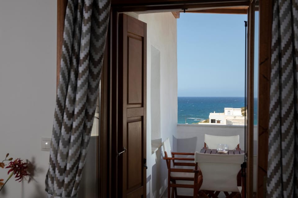 Cycladic sea view Mansion near the Castle Apartment in Naxos