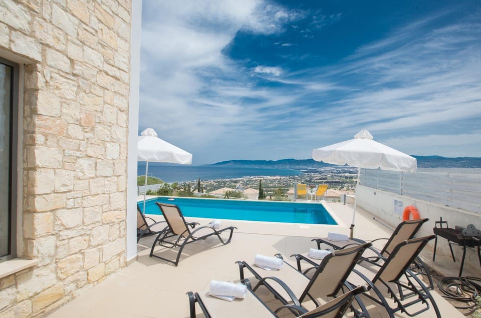 BBQ facilities, Sea view, Swimming pool