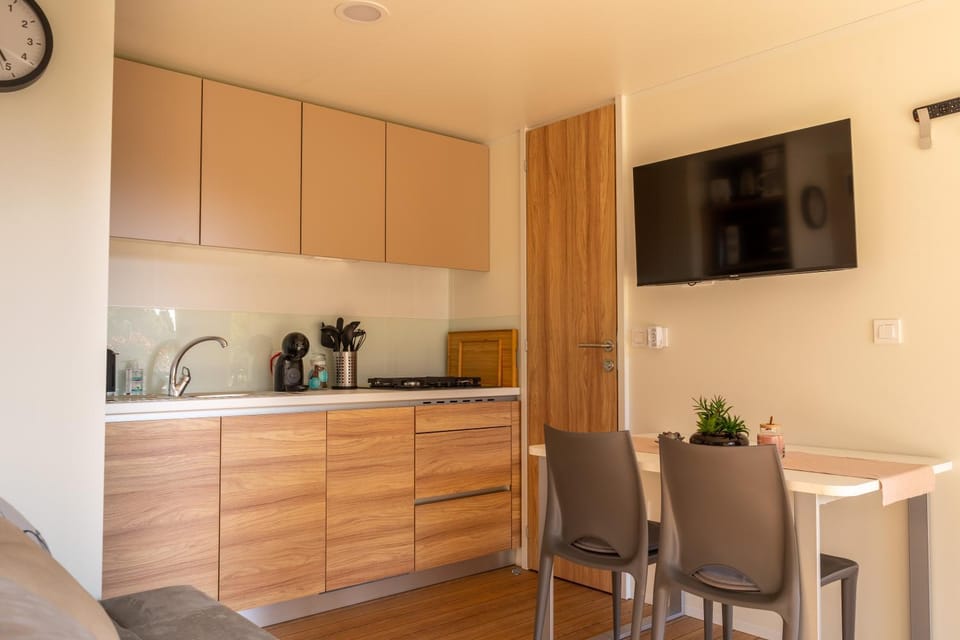 kitchen, kitchen