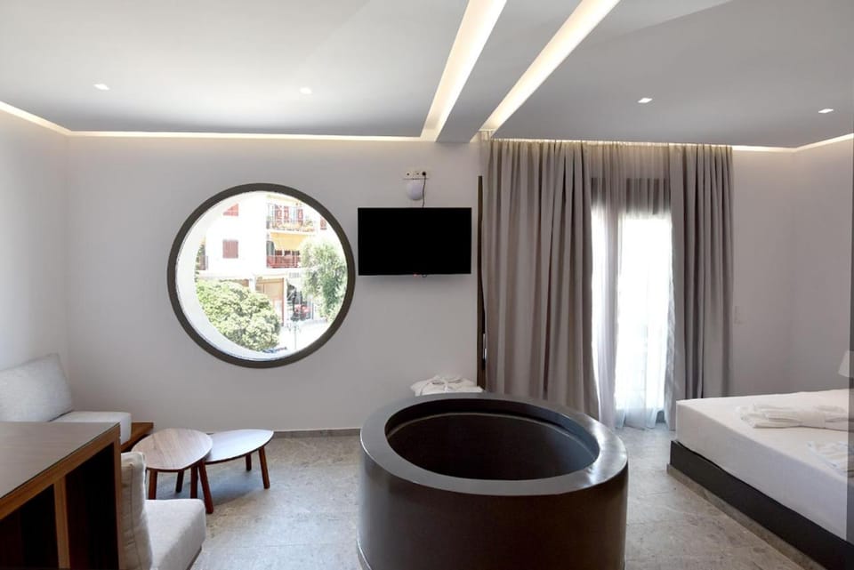 Rose n Stone, Queen, Luxury Houses Apartment in Decentralized Administration of the Aegean