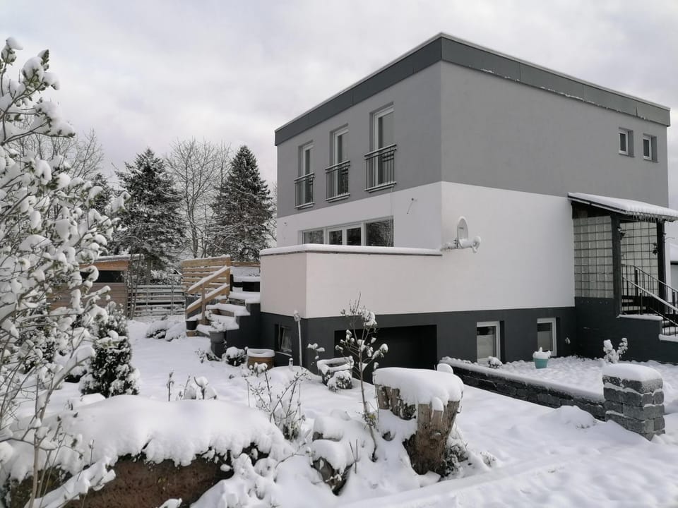 Property building, Winter