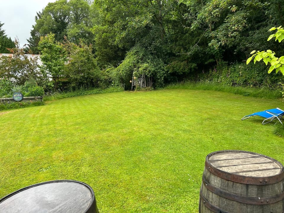 Milkwood Cottage Apartment in Wales