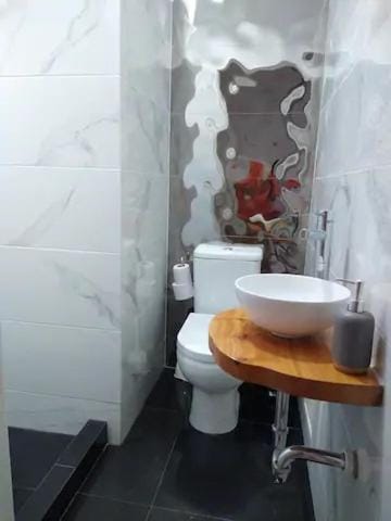 Barranc Group Penthouse Apartment in Barranco