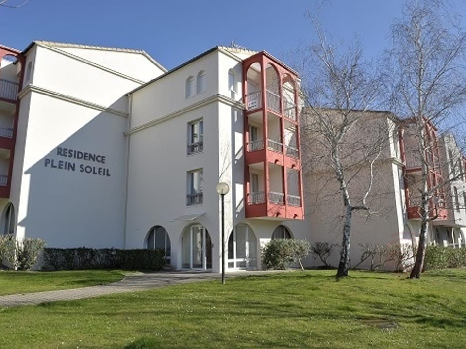 Charmant T1 au cœur de Lamalou, à 650m des Thermes, avec Wifi et animaux acceptés - FR-1-451-147 Apartment in Occitanie