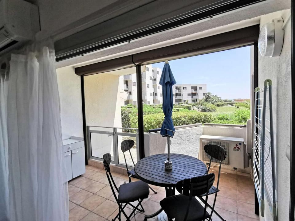 Résidence Soleil Levant 1 - 2 Pièces 4 couchages LE BARCARES MAE-8114 Apartment in Le Barcarès