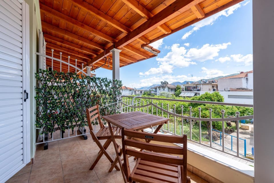 Eagle's Nest City Apartments Apartment in Peloponnese, Western Greece and the Ionian