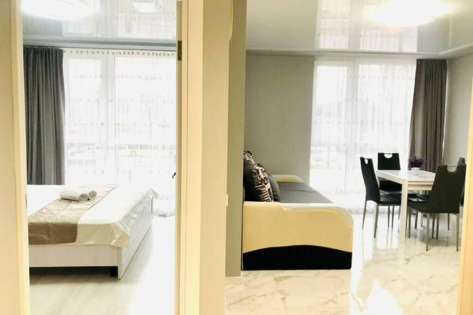 Новобудова Авалон, Стрийська Apartment in Lviv
