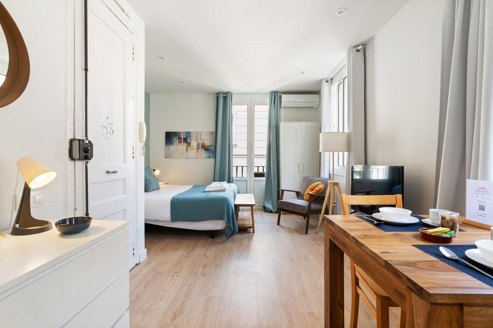 Lodging Apartments Barceloneta Beach Studio 31 Apartment in Barcelona
