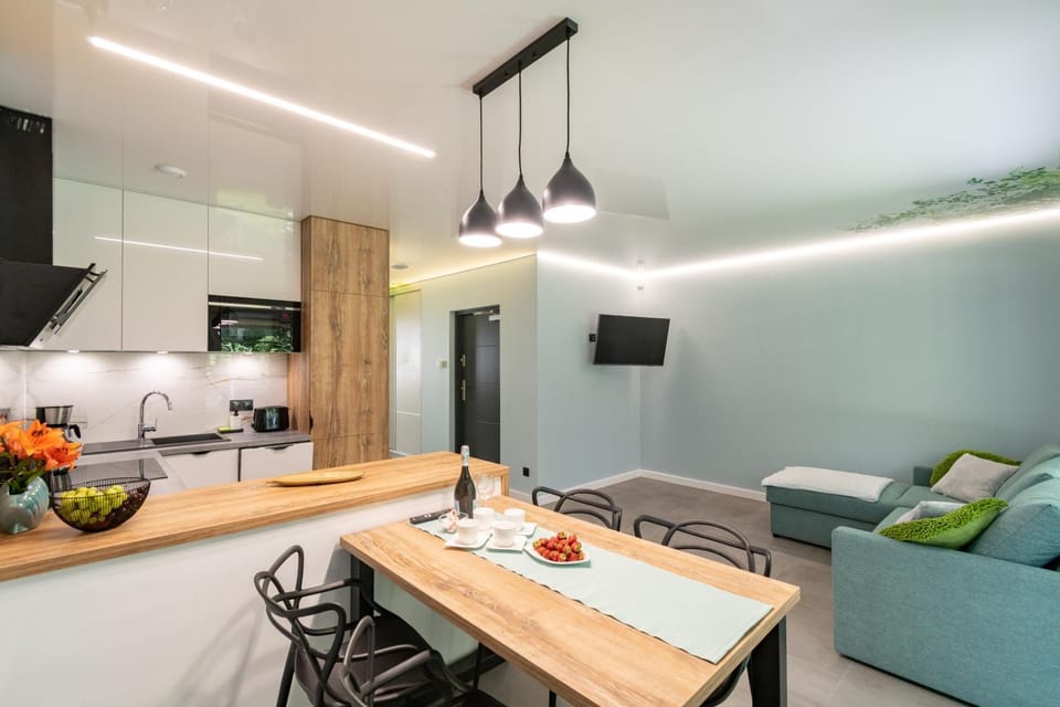 Kitchen or kitchenette, Living room