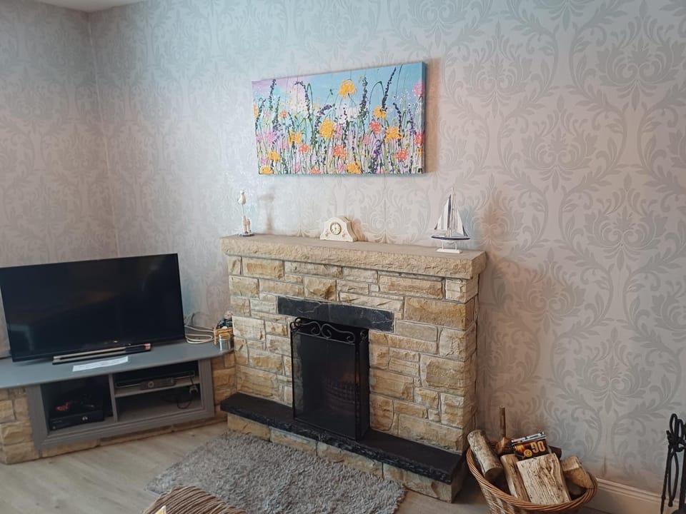 Communal lounge/ TV room, TV and multimedia, Evening entertainment, flat iron