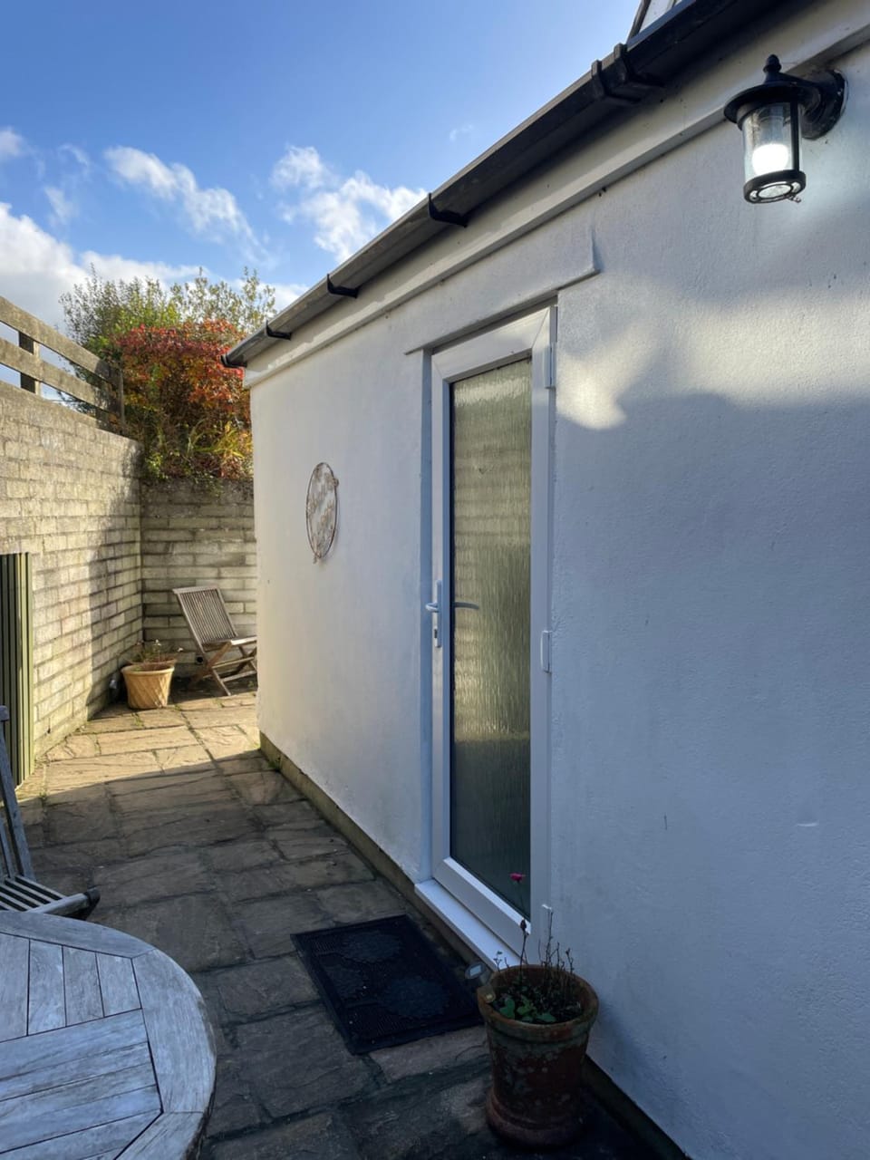 Property building, Patio, Day