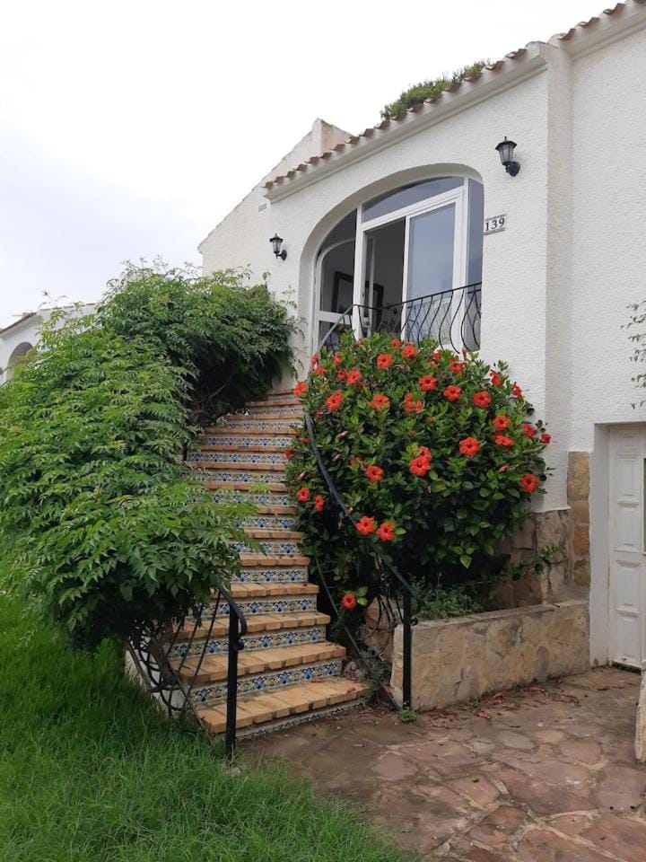Property building, Garden