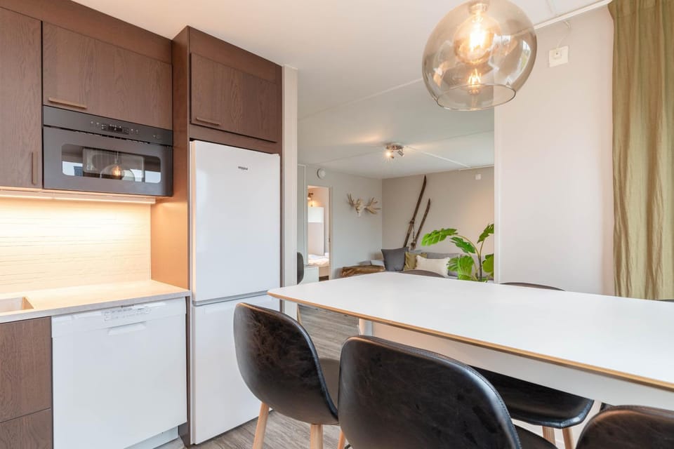 Kitchen or kitchenette, Living room, Dining area