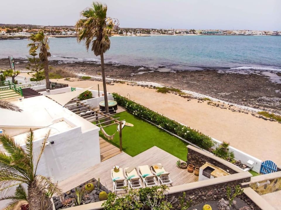 Bird's eye view, Sea view