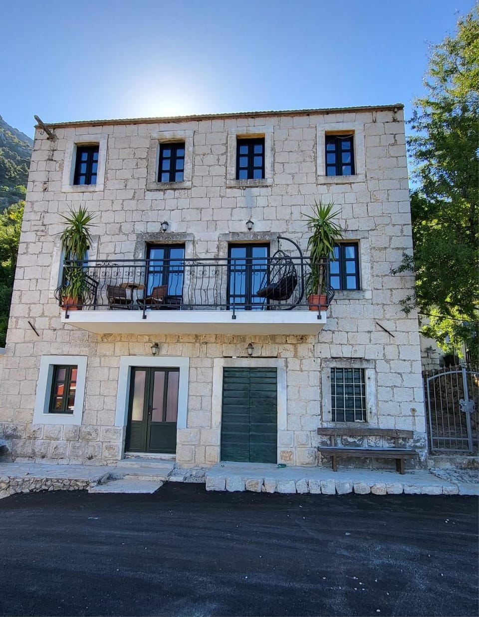 Villa Jerković-Secluded house and apartment with pool Apartment in Split-Dalmatia County