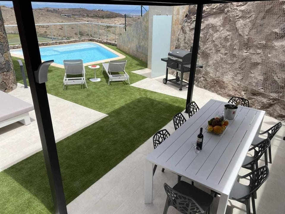 Villa Calm Ocean views by Infinity Summer Villa in Comarca Sur