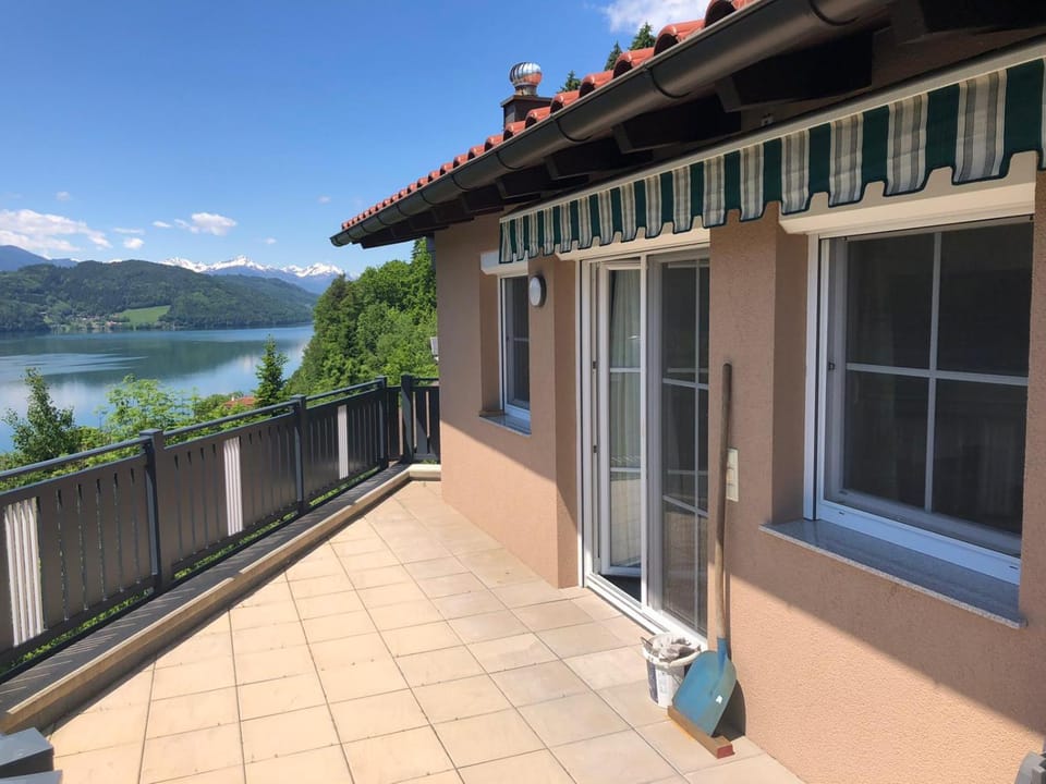Seeblick Apartment in Carinthia, Austria