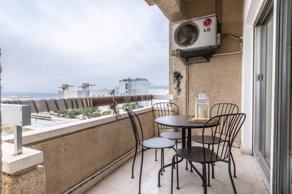 Patio, Natural landscape, View (from property/room), Balcony/Terrace, Sea view