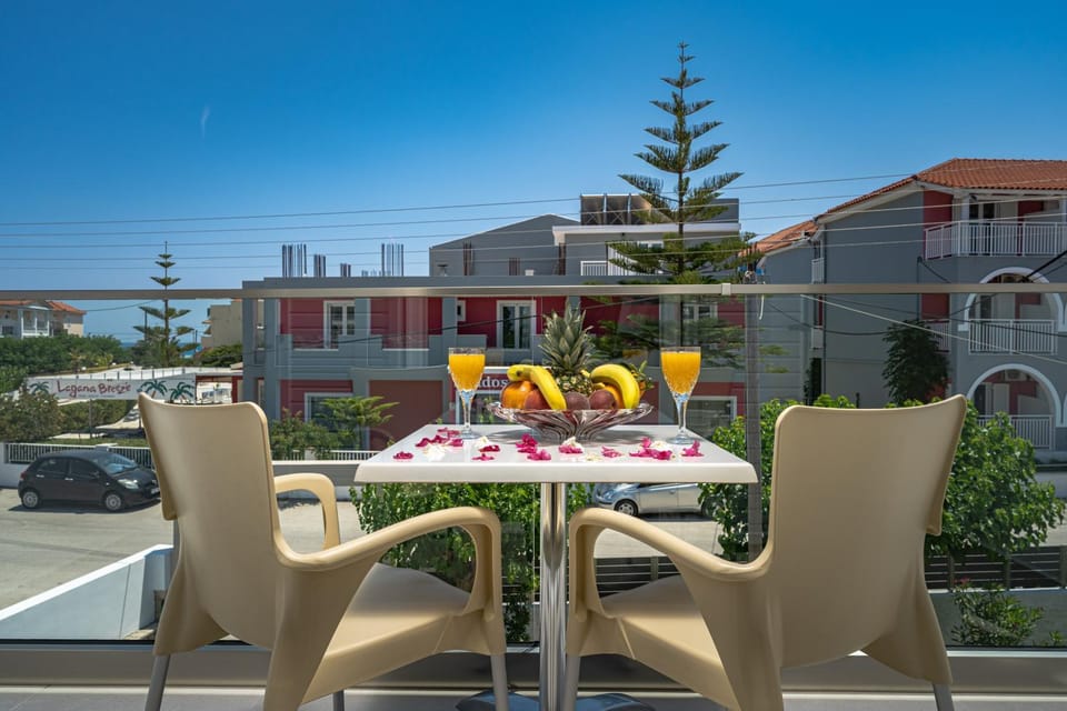 Breeze Luxury Rooms Love hotel in Zakynthos, Greece