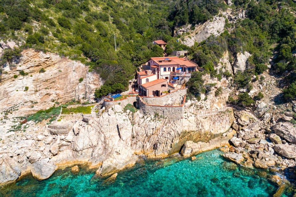 Property building, Bird's eye view