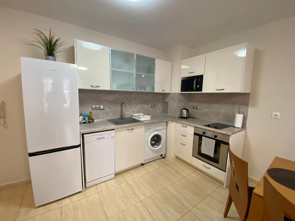 Sea View Sveti Vlas Apartment in Burgas Province