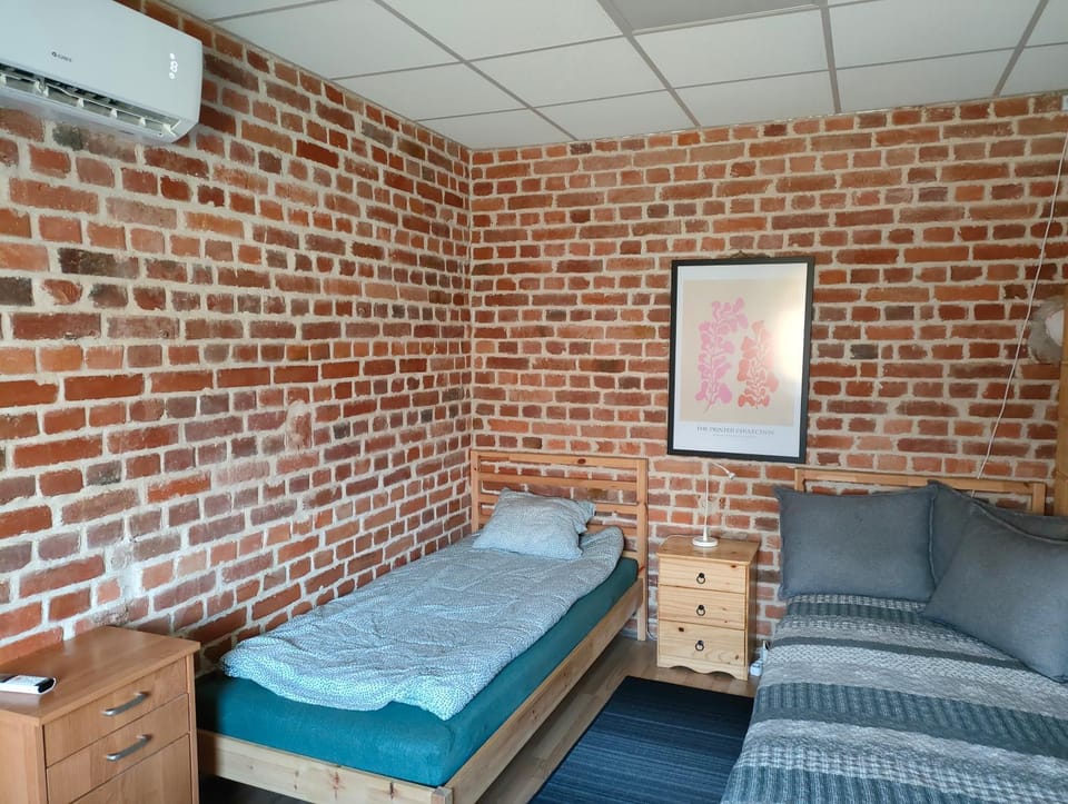 Apartament „Sowa” jezioro 250m, góry Apartment in Lower Silesian Voivodeship