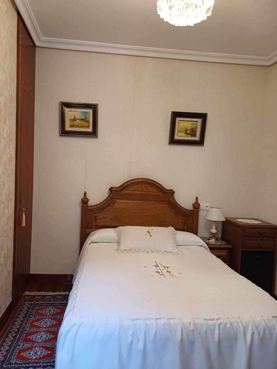 Pension Lorea Bed and Breakfast in San Sebastian