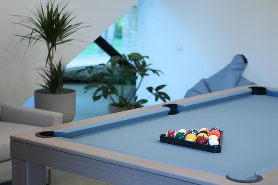 Billiard
