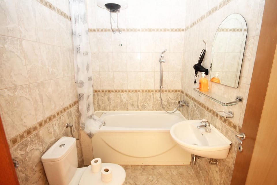 Apartment with pool Tomic Boka Bay Apartment in Kotor Municipality