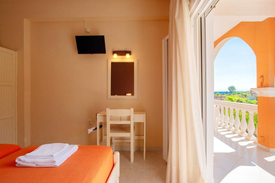 Bed, View (from property/room), View (from property/room), Bedroom, Sea view, Sea view
