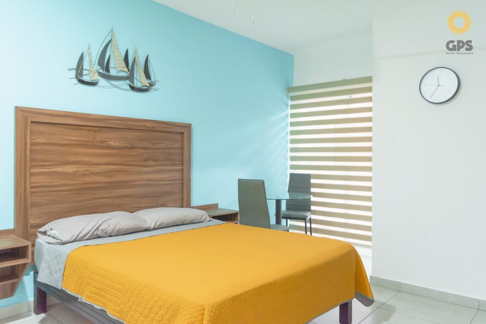 Bed, Seating area, Bedroom