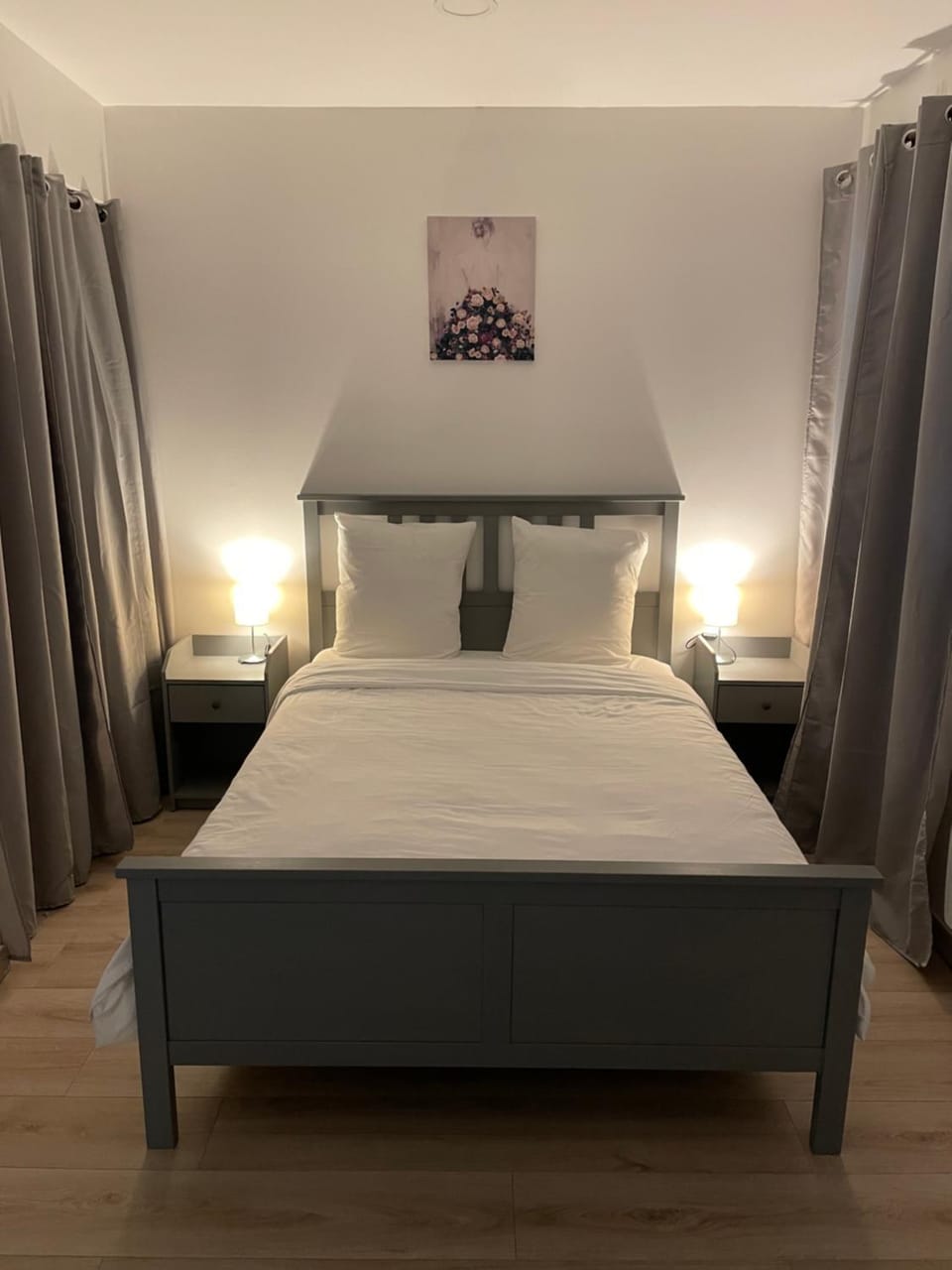 Property building, Photo of the whole room