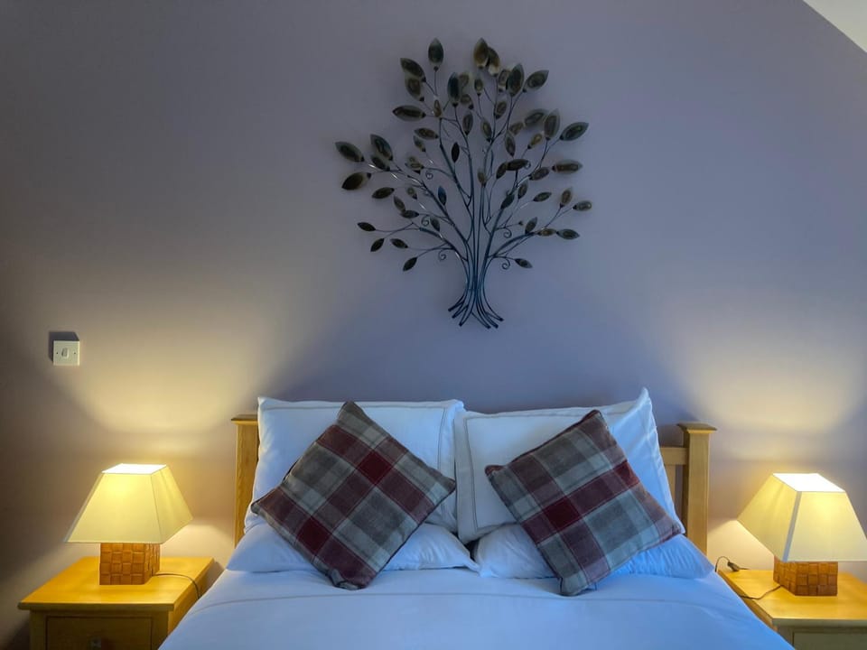 Meikle Aucheoch Holiday Cottage, plus Hot Tub, Near Maud, in the heart of Aberdeenshire House in Scotland