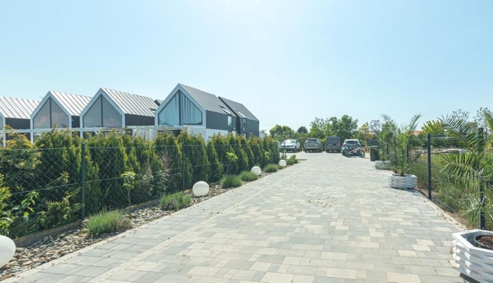 Summer House-Nowoczesne domki z jacuzzi i ładowarką do samochodu House in West Pomeranian Voivodeship, Poland