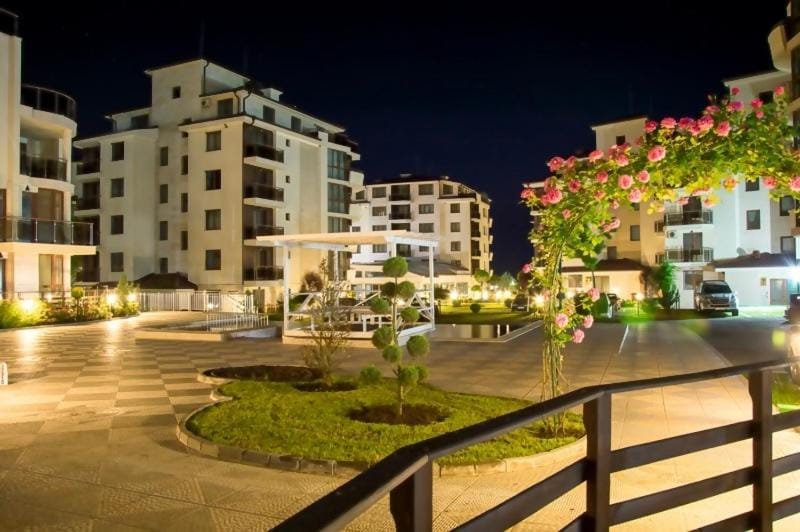Long Sunny Holiday Apartment in Varna Province