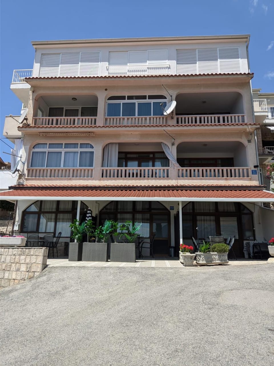 Property building, View (from property/room)