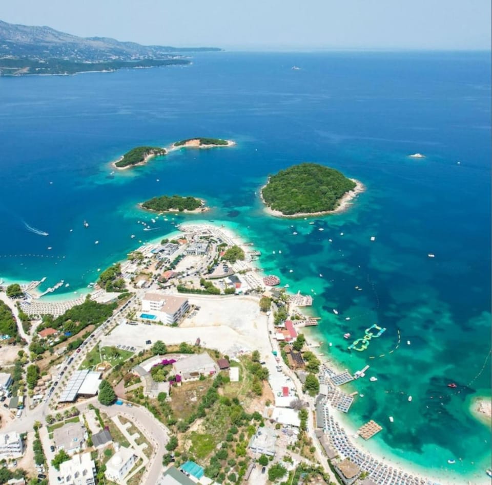 Beach, Mountain view, Sea view