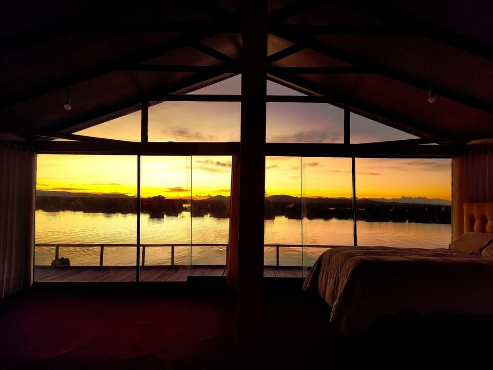 Titicaca Habitación Vista al lago Nature lodge in Puno, Peru