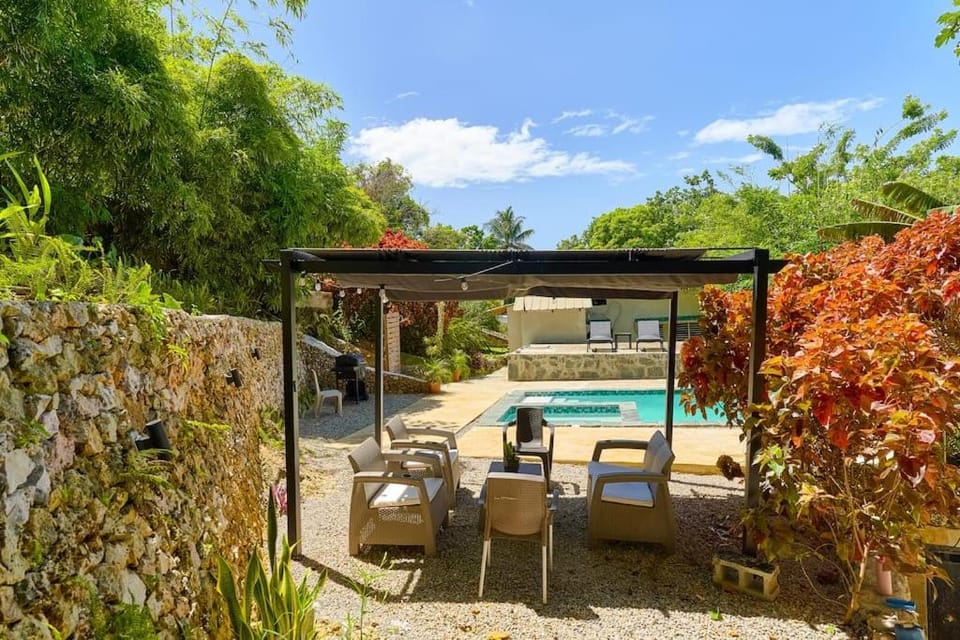 Patio, Swimming pool
