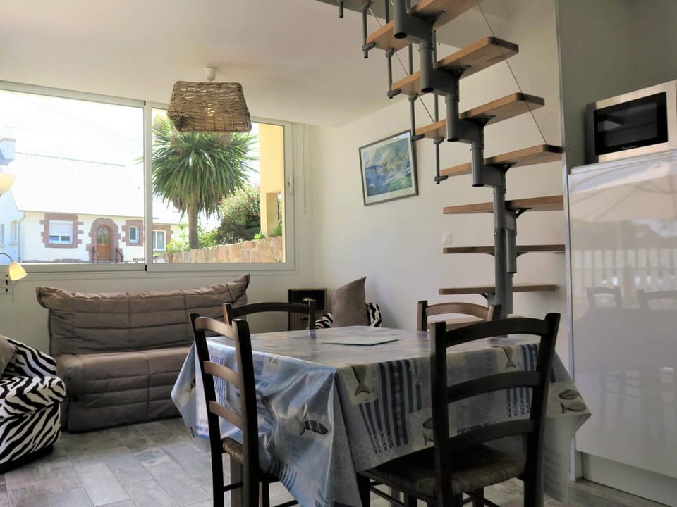 Maison rénovée 3* avec jardin et Wifi, à 450m du centre de Perros-Guirec - FR-1-368-301 House in Perros-Guirec
